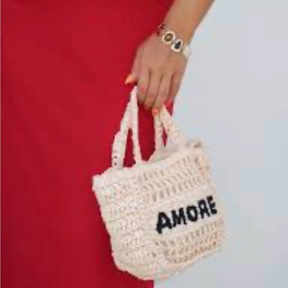 Amore Beige Crochet Tote Bag Valentine’s Day crossbody bag NWT - Picture 2 of 8